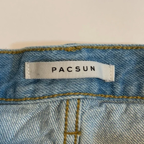 PacSun Women’s Jean Shorts - Picture 5 of 8